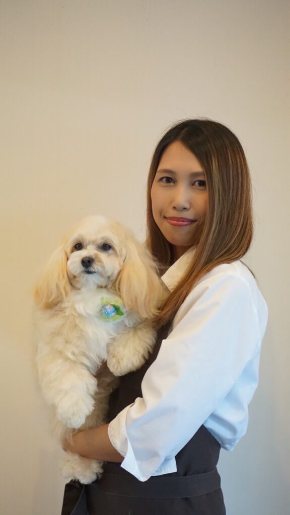 横浜店 トリマー（ママさん店長）荒木さん